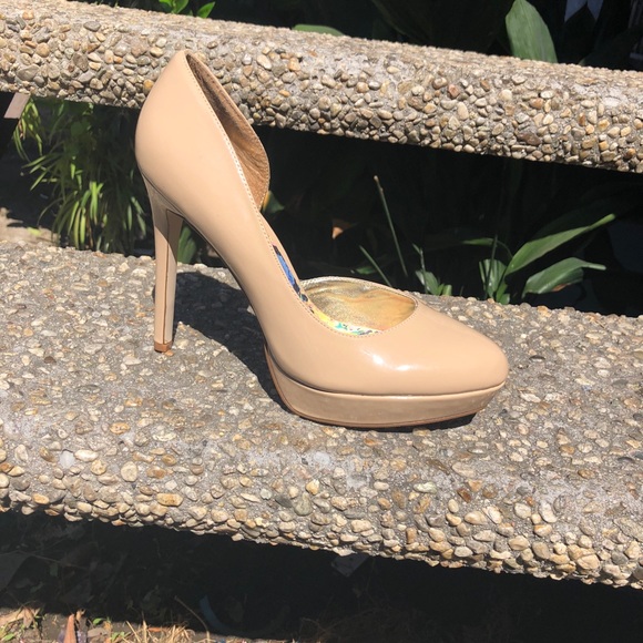 ❌SOLD❌ NEW MaddenGirl Platform Heels - Picture 1 of 4